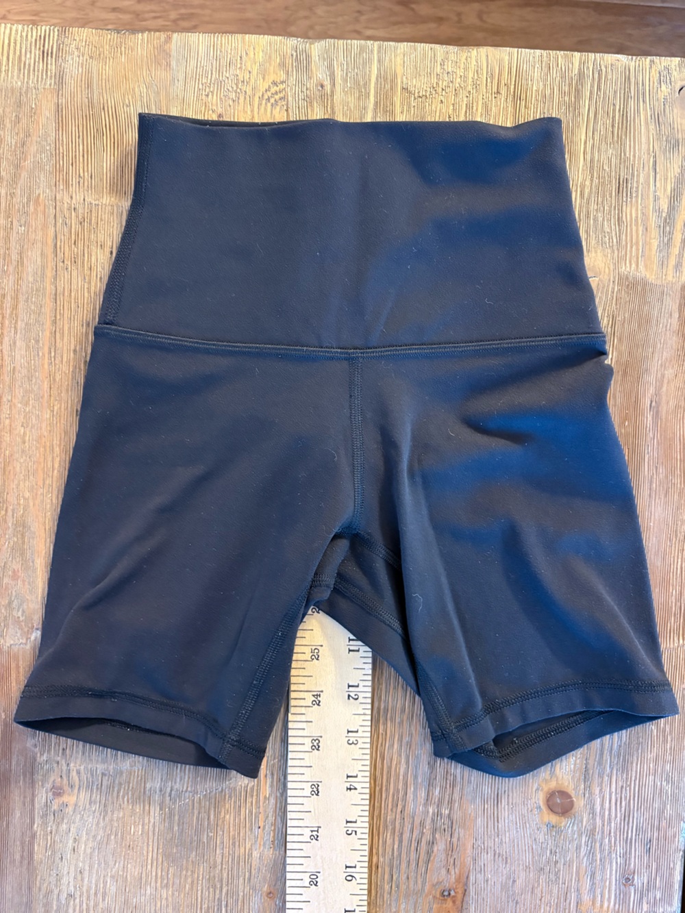 Lululemon Align High-Rise Short 6" Black Size 0 Biker Shorts Nulu Fabric